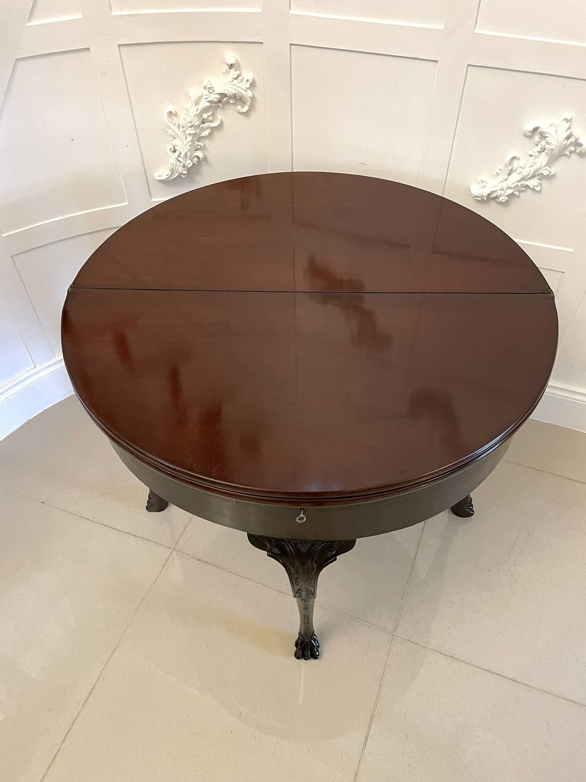 photo vintage Unusual 18th Century Antique Quality Mahogany Irish Triple Top Card Table