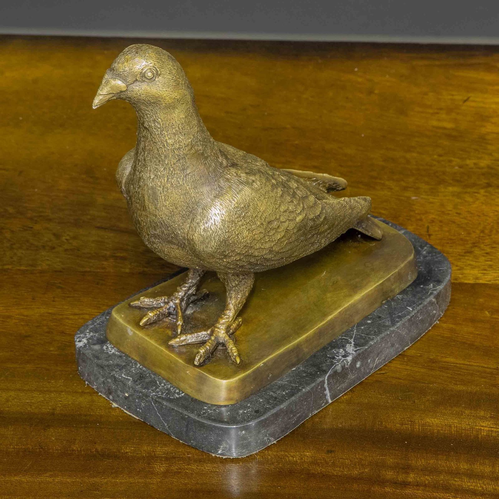 Home Decor Bronze Racing Pigeon photo