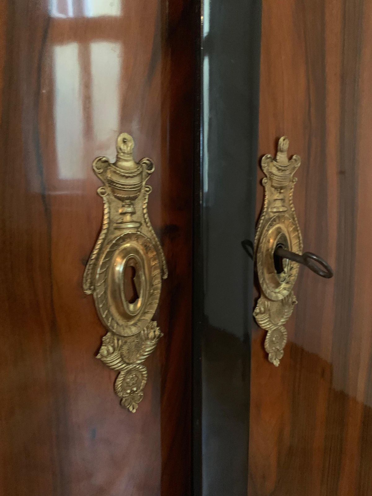 Neoclassical Empire Armoire, Walnut Veneer, Brass, Austria/Vienna, Circa 1810 15 photo buy