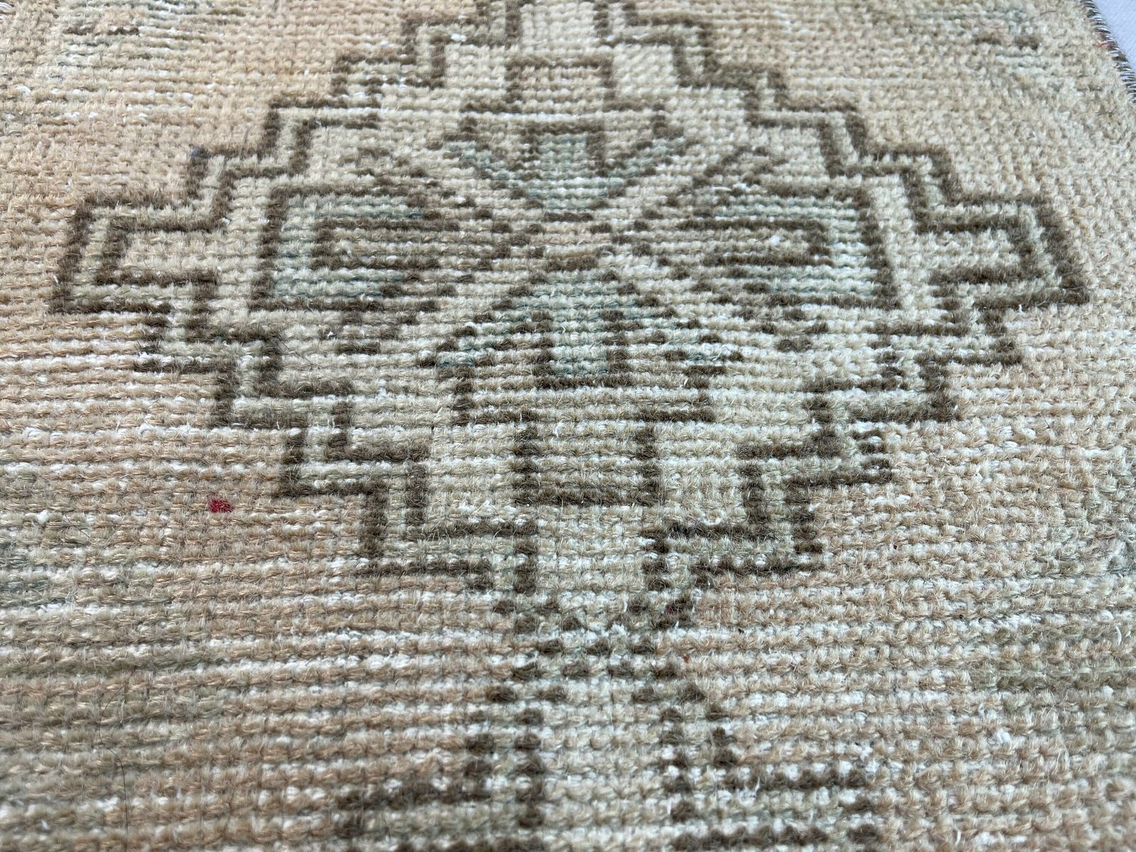 Traditional Turkish Anatolian Rug , Vintage Anatolian Turkish Rug 82 X 40 Cm photo vinterior