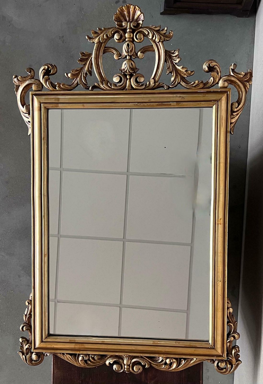 Miroir rectangulaire d'époque Empire français en bois doré sculpté, XXe siècle photo for sale