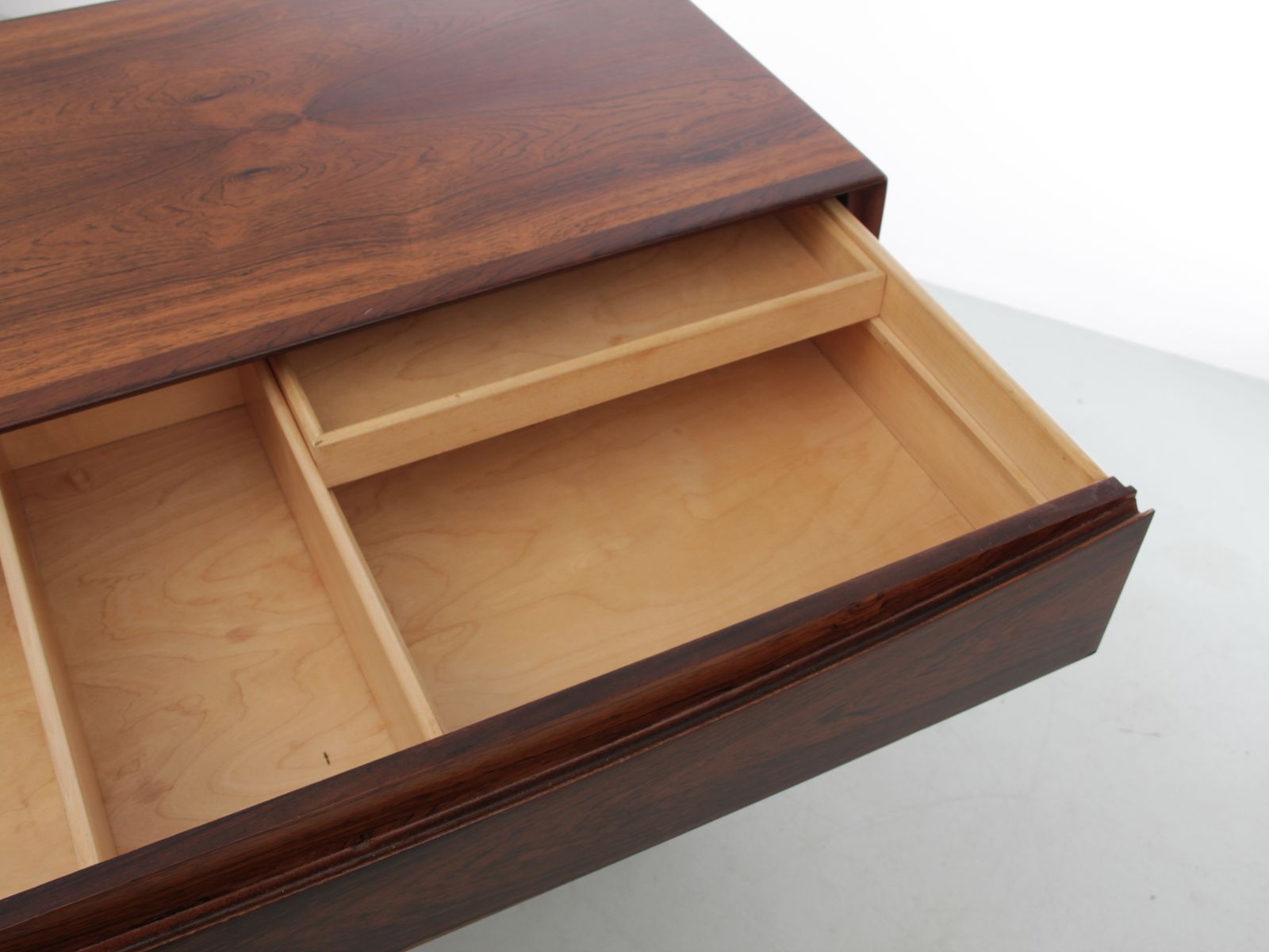 Mid Century Modern Scandinavian Chest Of Drawers In Rosewood By Arne Vodder photo buy