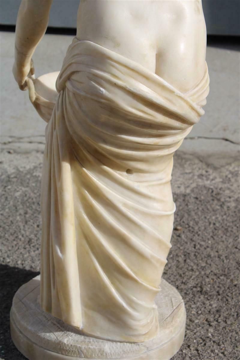 photo vintage Lady In Solid Italian Art Nouveau Marble With Column And Fountain 1910