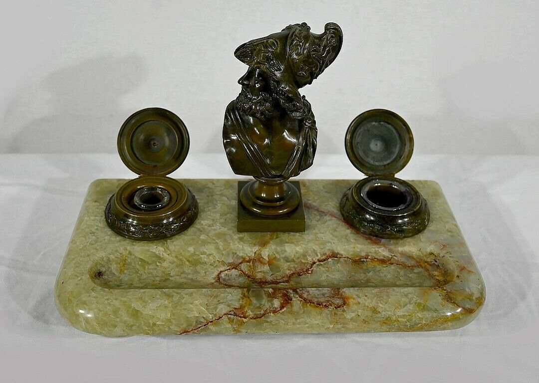 Home Decor Important Inkwell In Onyx From Pakistan And Bronze, Late 19th Century photo
