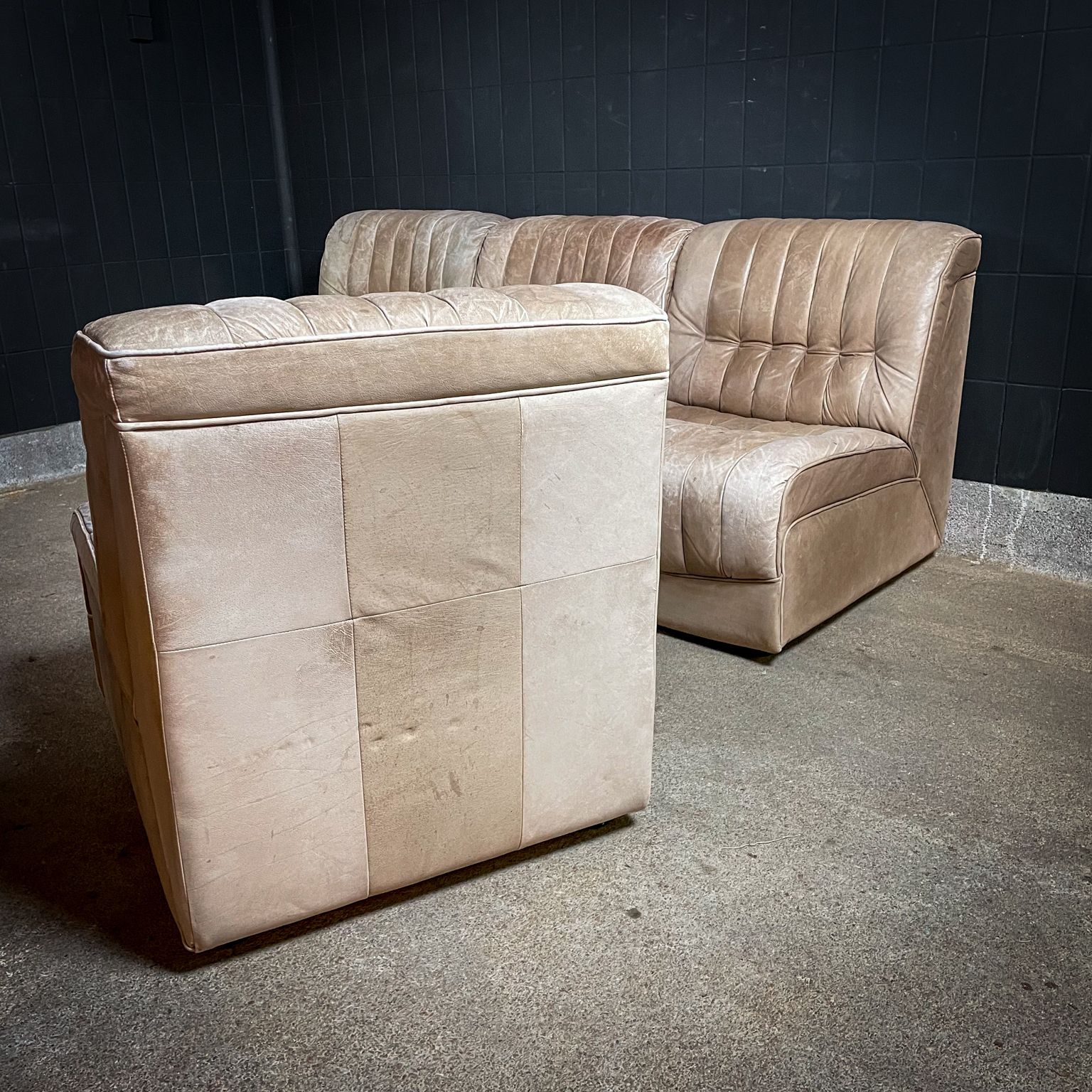 Meubels Vintage Leren Modulaire Bank Voor Vier Personen – Lemke 1970 photo