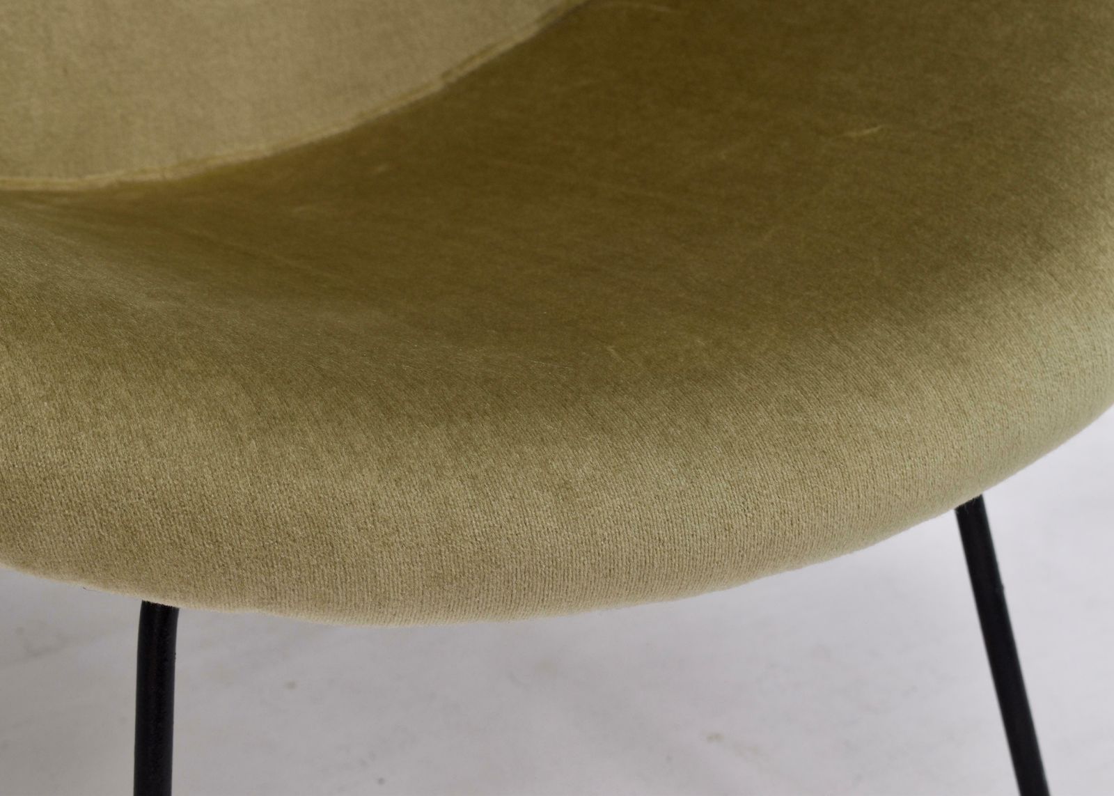 photo for sale Sculptural Circle Chair In Original Mohair Velvet And Black Metal Base, 1950's