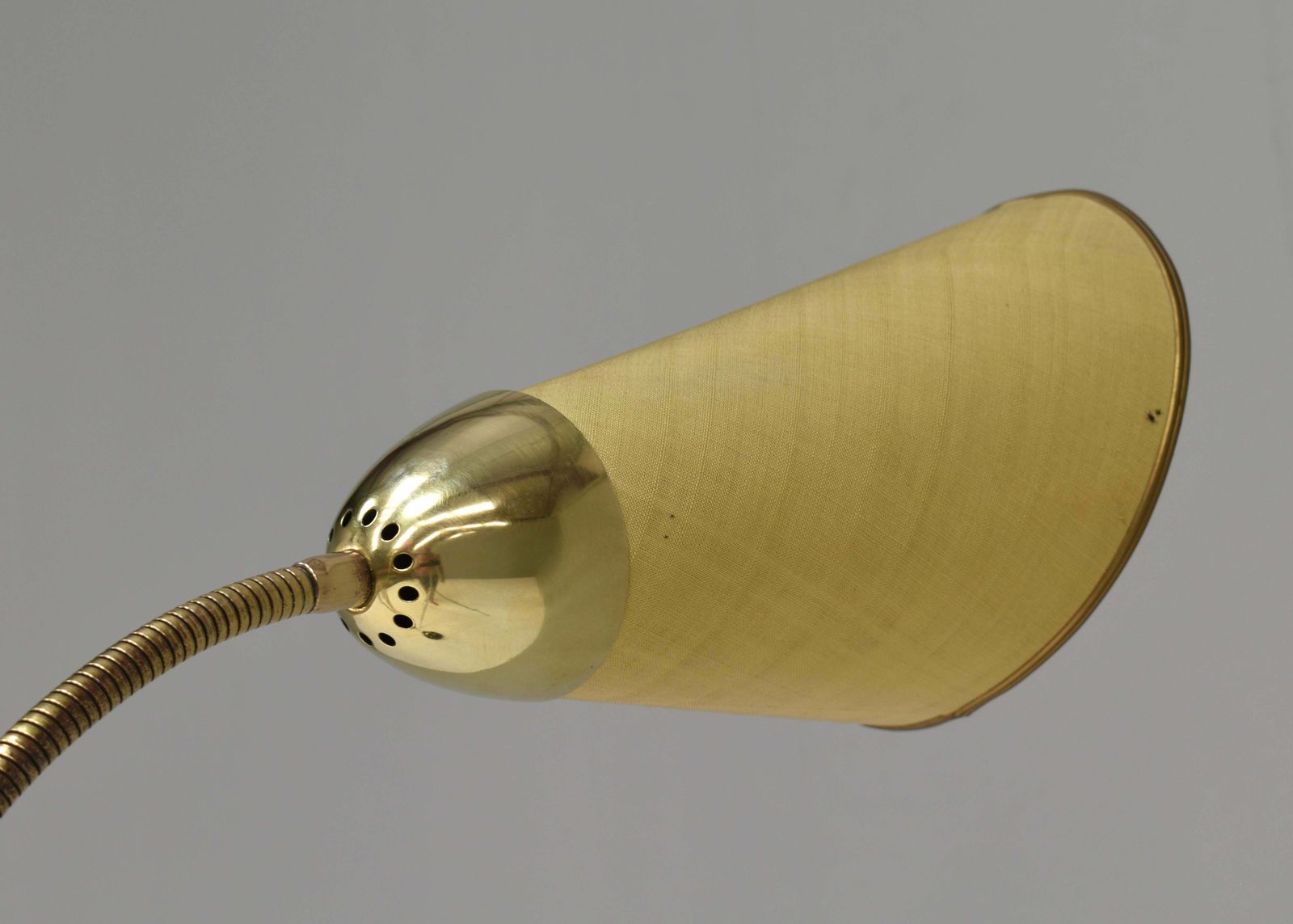 photo vintage Sophisticated And Elegant Brass Triennale Floor Lamp Italy, Circa 1950