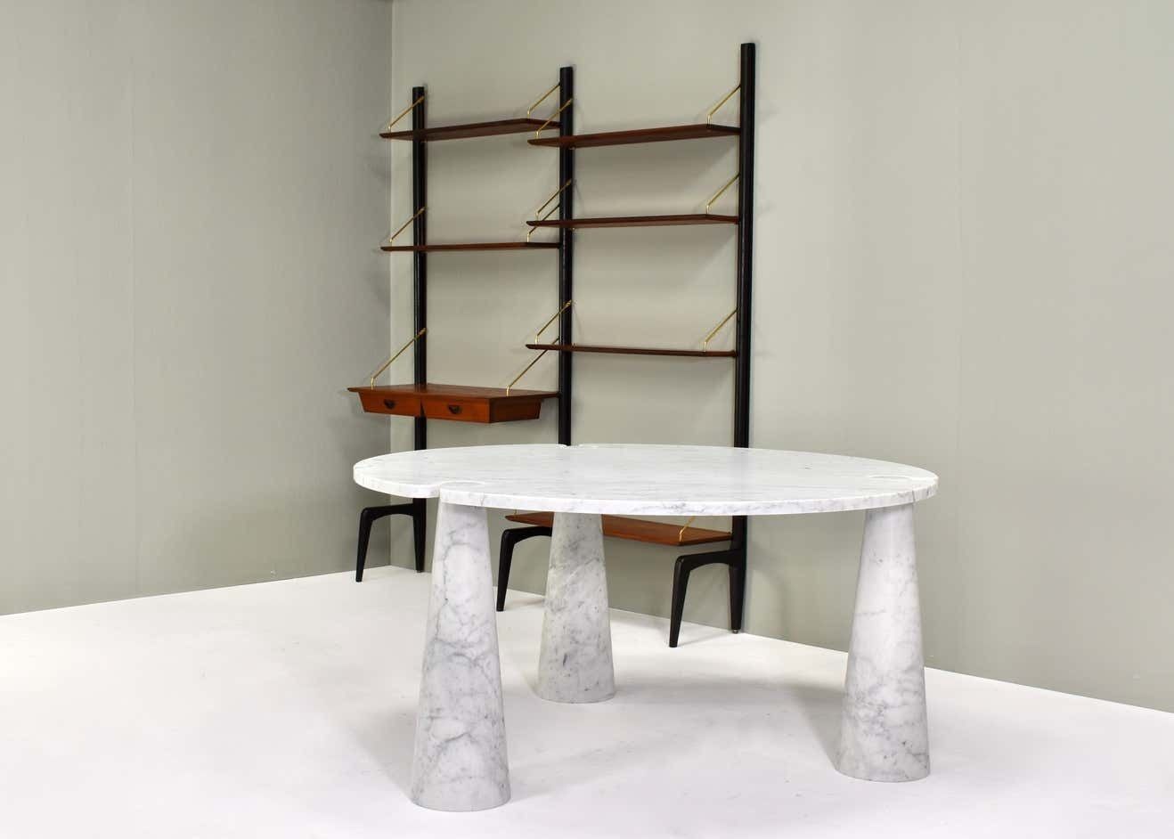 Mangiarotti Eros Round Dining Table Carrara Marble Skipper, Italy, Circa 1970 photo for sale