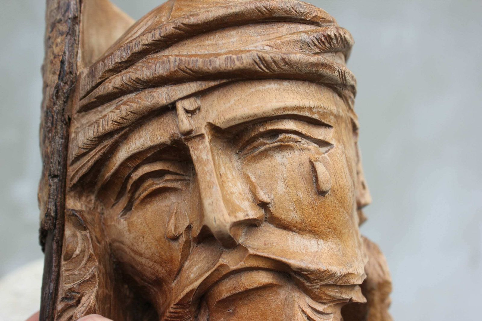 Realistic Wooden Jesus Face Altar Hanging Hand Carved Religious Figurine Collectible Christian Sign photo vinterior