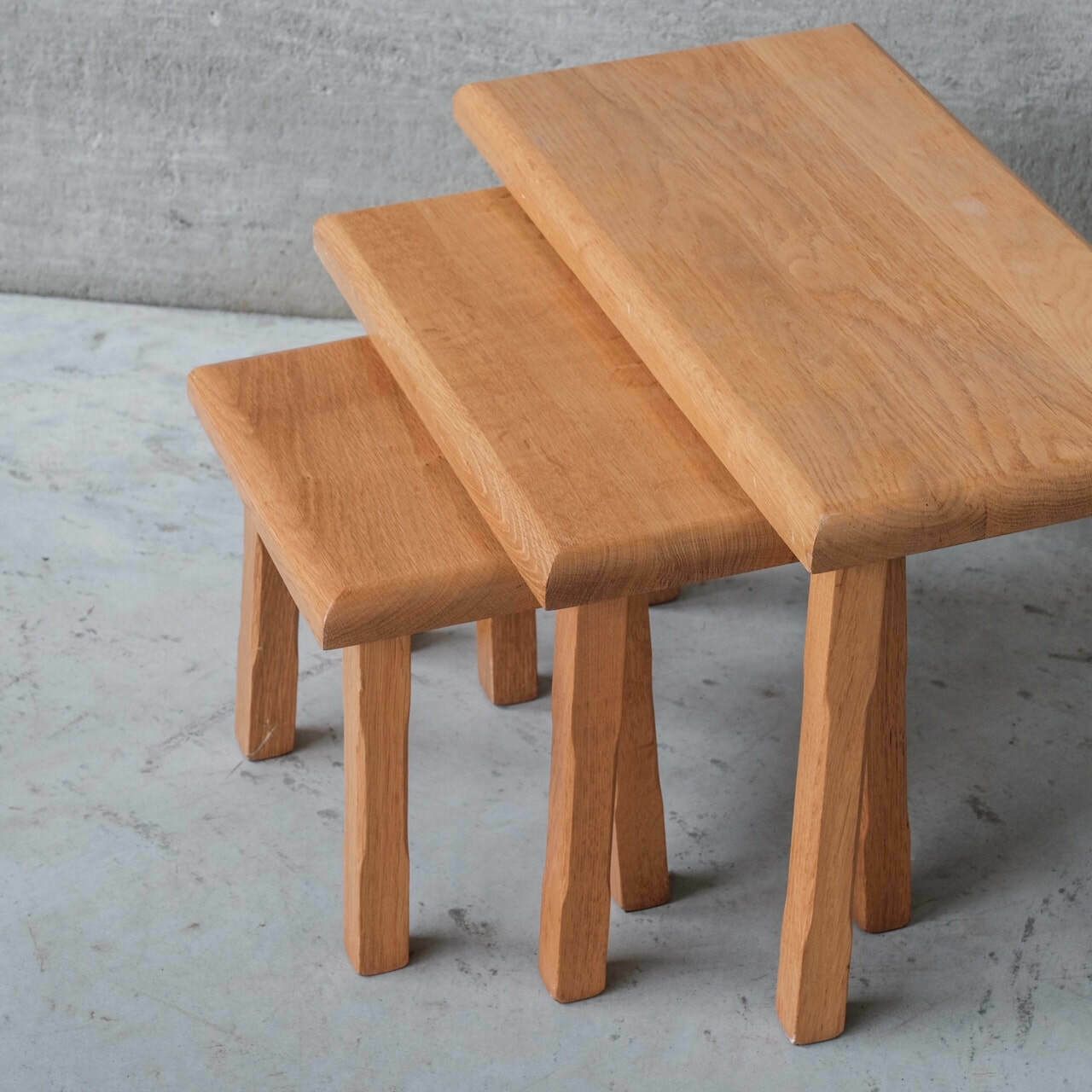 Set Of Three Mid Century Blonde Oak Nesting Tables photo Furniture