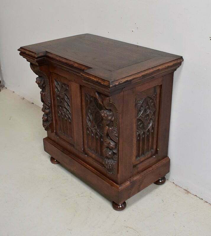 Small Landing Linen Chest In Oak, Renaissance Style   Late 19th Century photo for sale