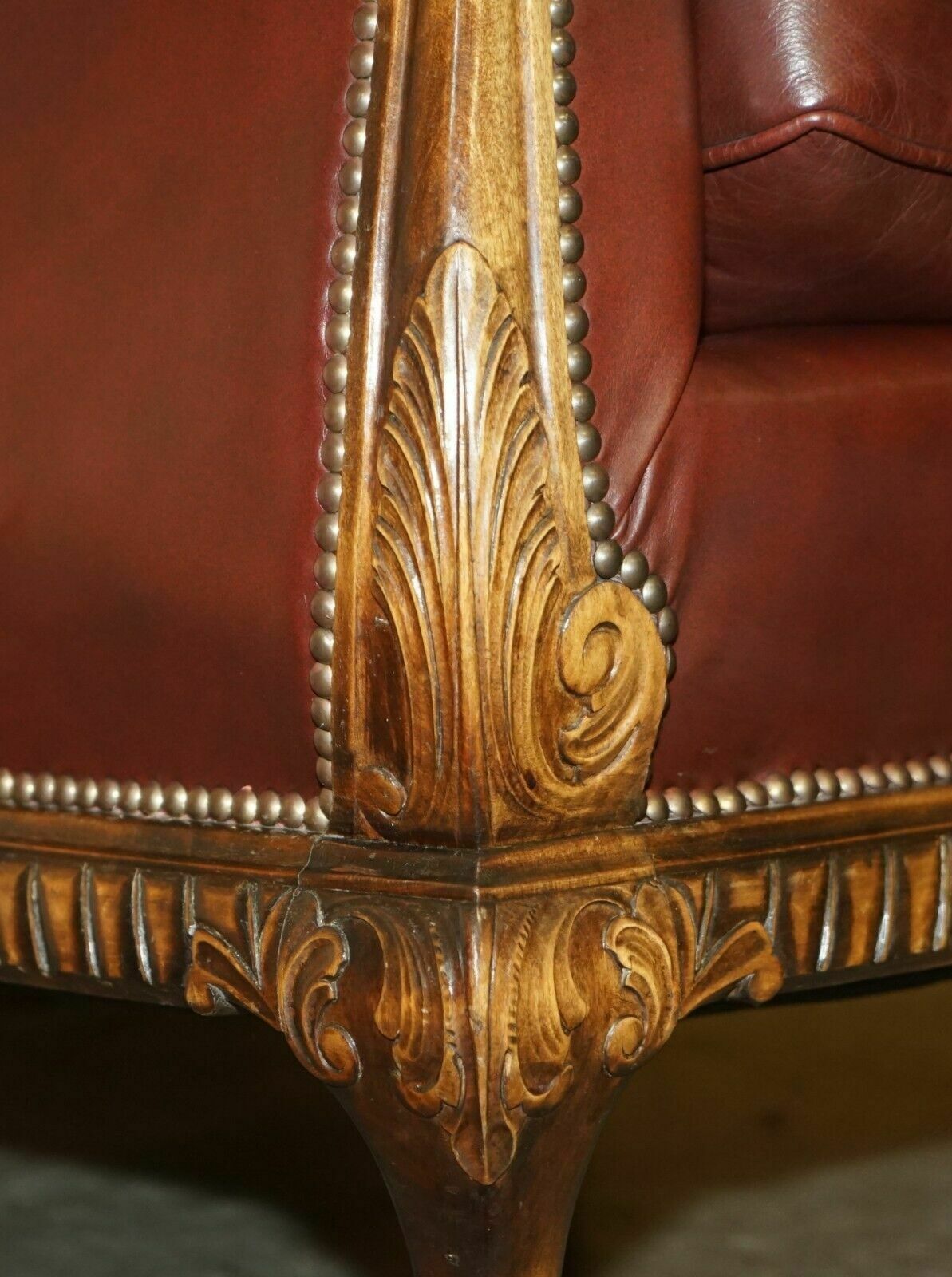 7000.0 Antique Victorian Pair Of Claw & Ball Feet Brown Leather Walnut Club Armchairs photo