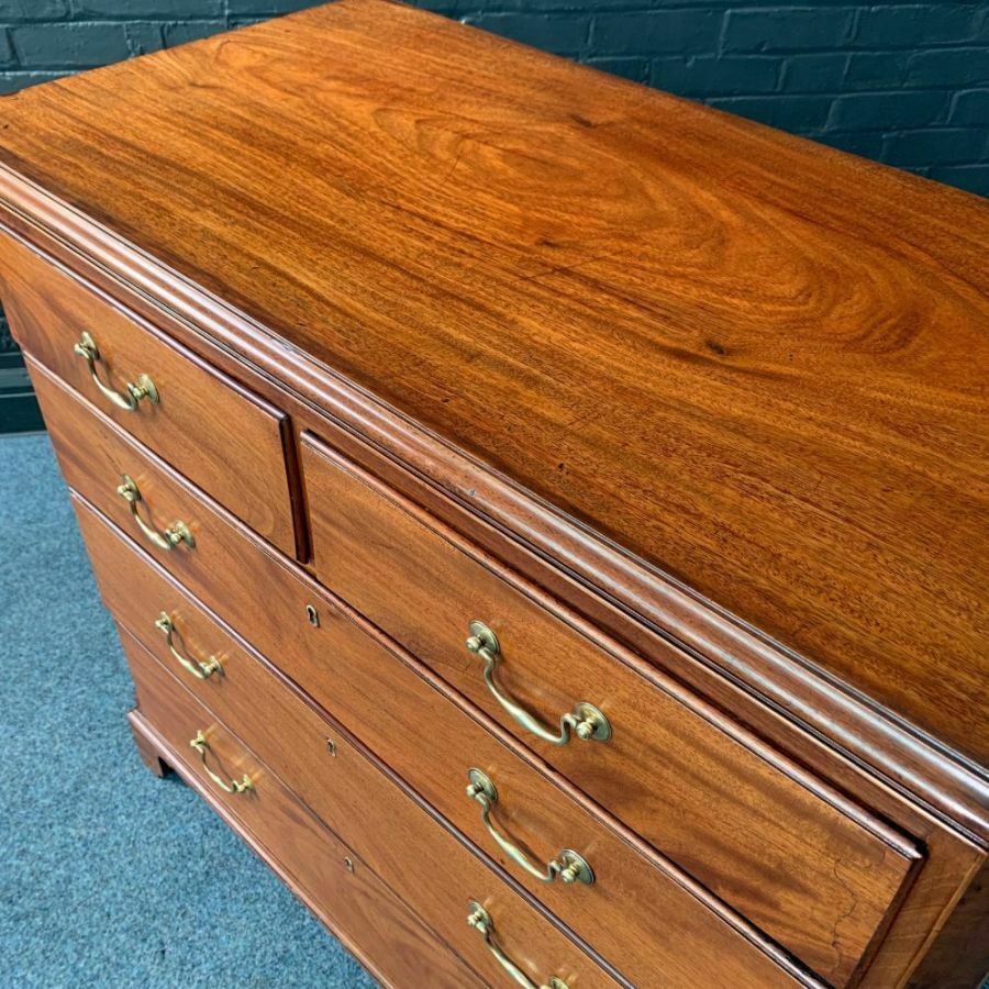 Pretty George III Mahogany Chest Of Drawers photo furniture