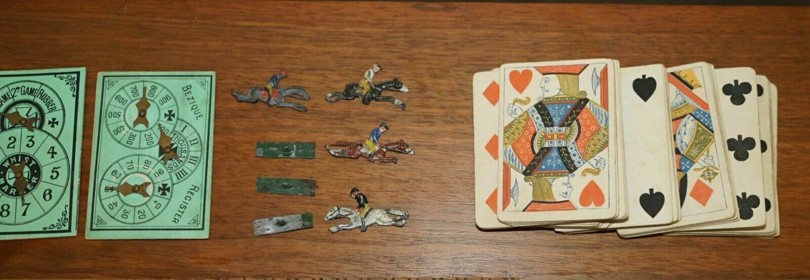 Lovely Circa 1880 Victorian Walnut Games Compendium Chess Horse Racing Dice photo vintage