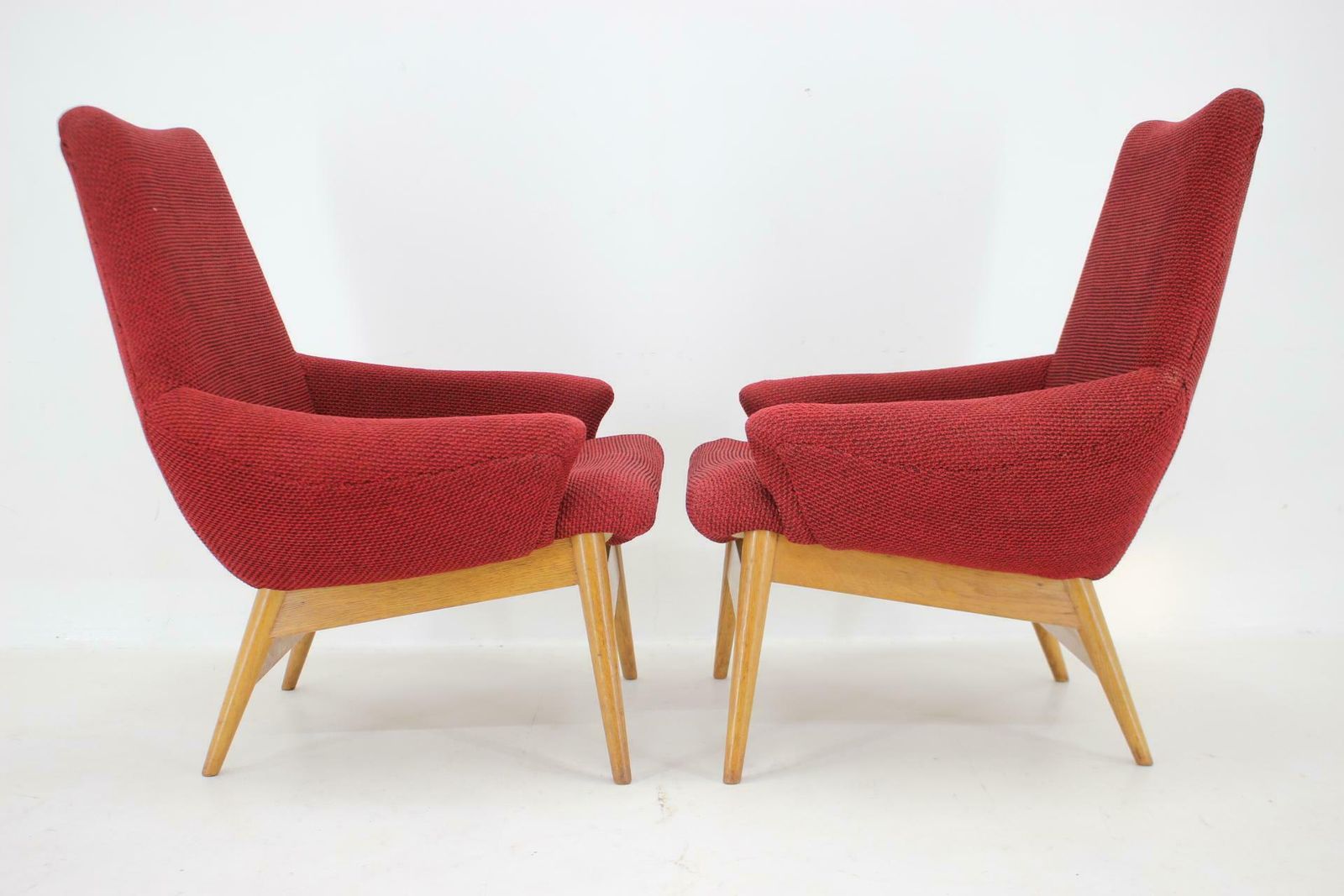 1960s Pair Of Miroslav Navratil Lounge Chairs, Czechoslovakia photo vinterior