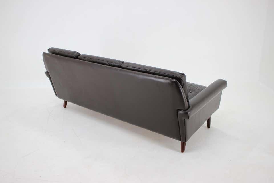 photo vinterior 1970s Danish 3 Seater Sofa In Dark Brown Leather
