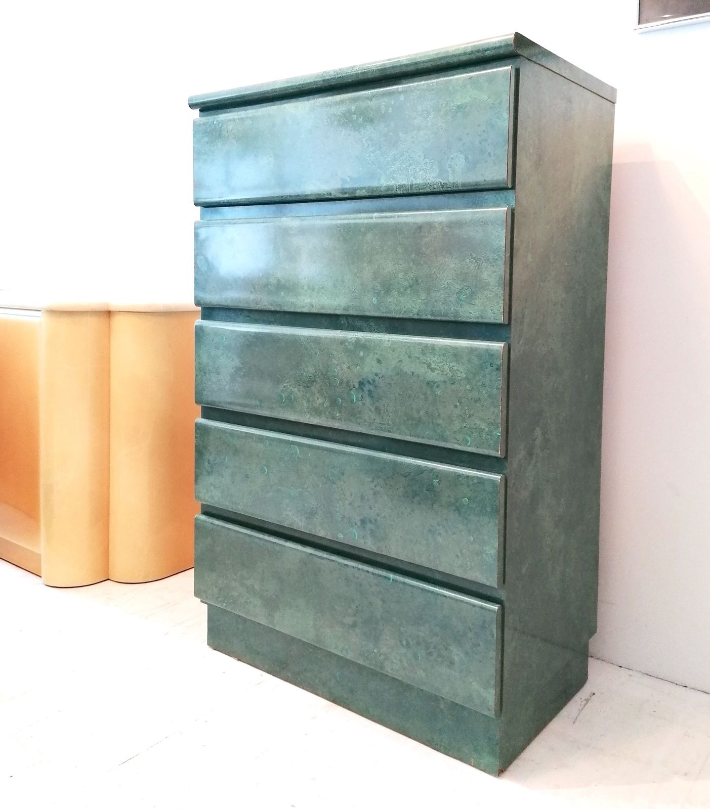 Beautiful Vintage Aqua / Jade Lacquer Laminate Tall Drawer Cabinet With 5 Drawers, USA 1980s