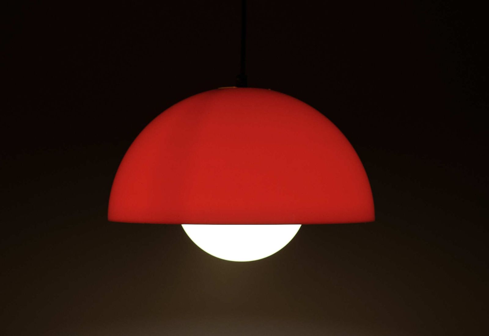 Space Ace Flower Pot Plafondlamp, Ca. Jaren 1960 photo Verlichting