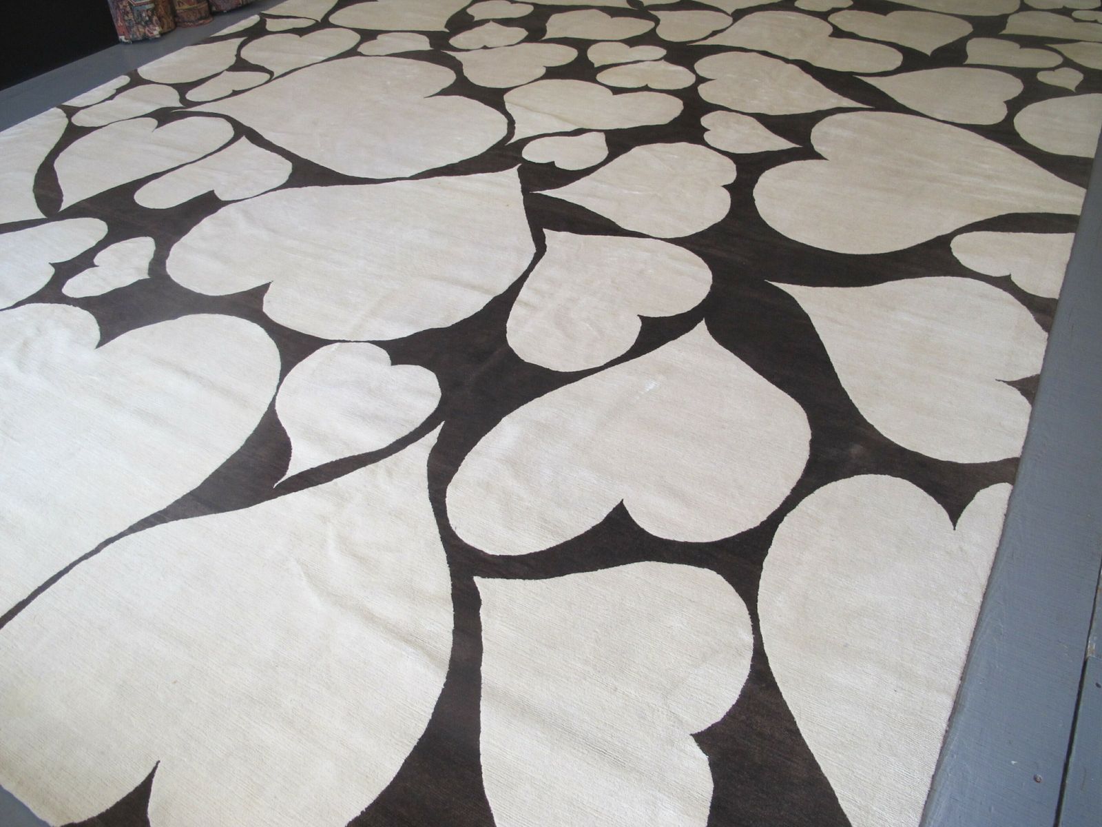 Spectacular 'Hearts' Carpet Designed By Vivienne Westwood, 4.70m X 3.40m photo vintage