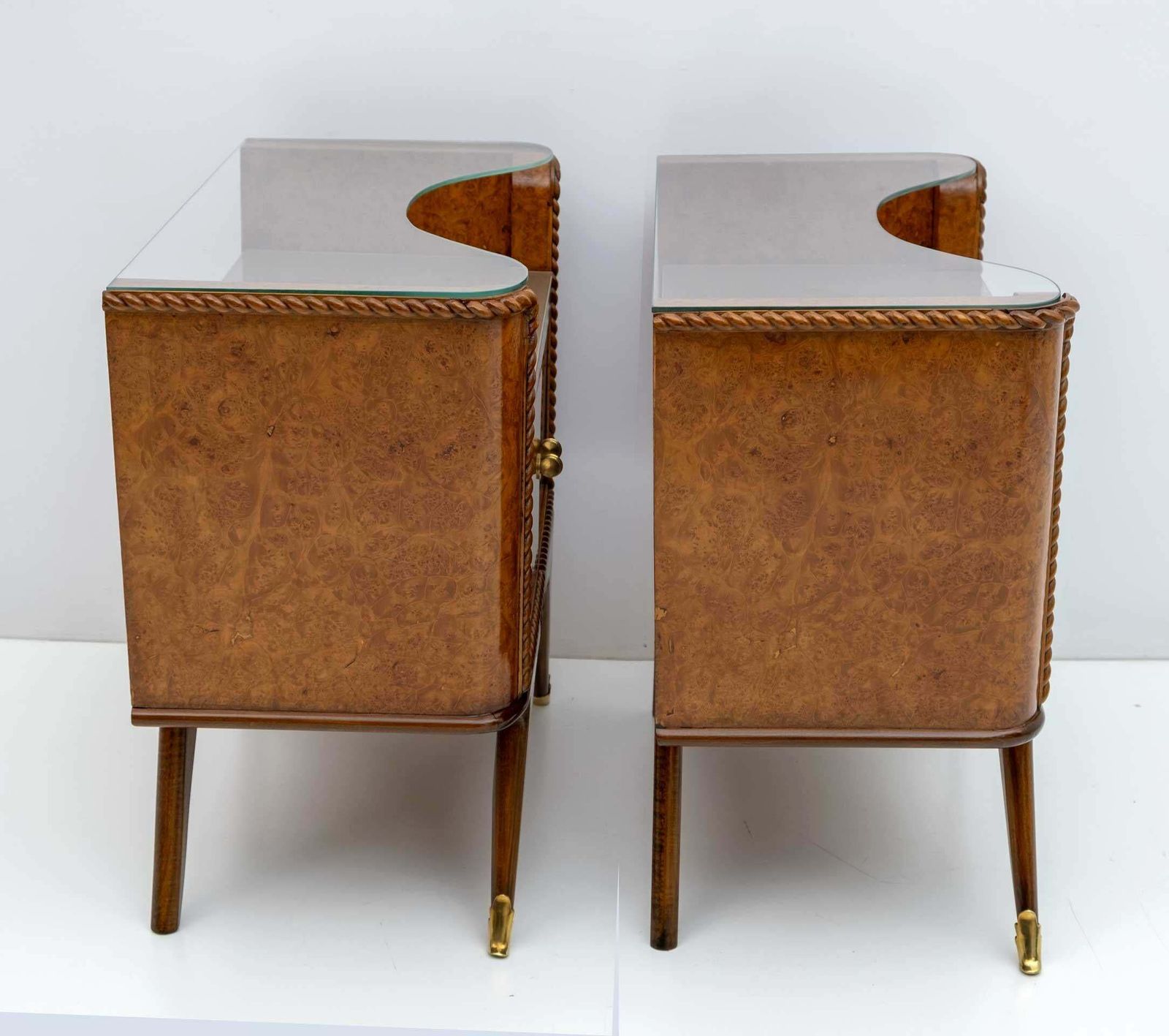 Pair Of Art Deco Italian Briar Walnut Bedside Tables, 1930s photo 3330.0