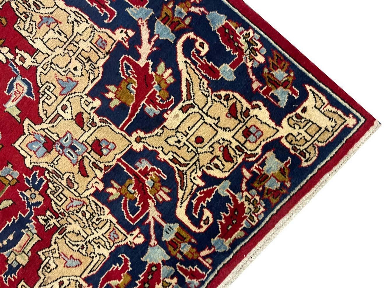 Magnificent Vintage Rug Handmade Carpet Floral Red Wool Oriental Livingroom Rug photo Textiles
