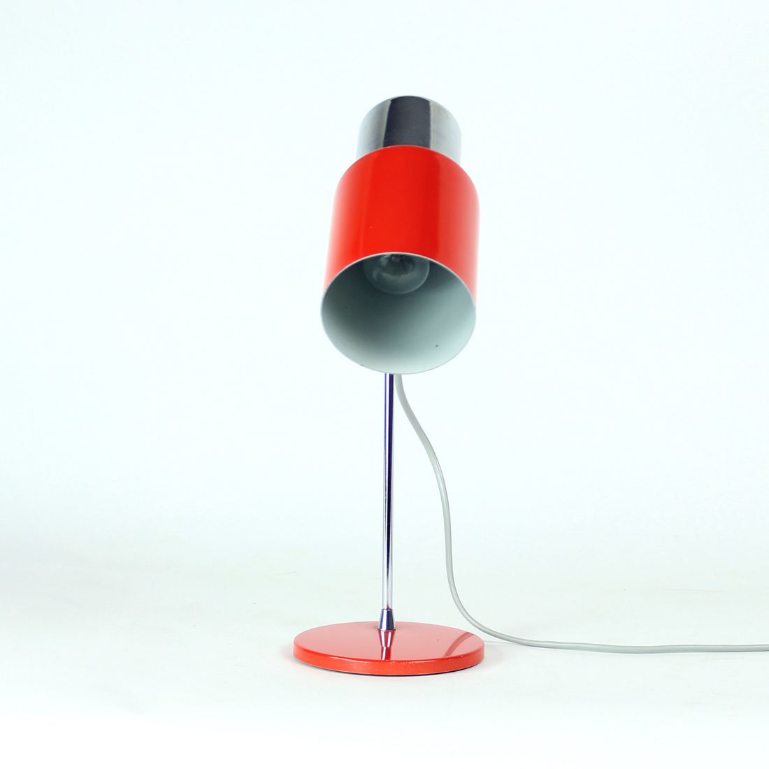 photo vinterior Table Lamp In Chrome And Red Metal, By Josef Hurka For Napako 1960s