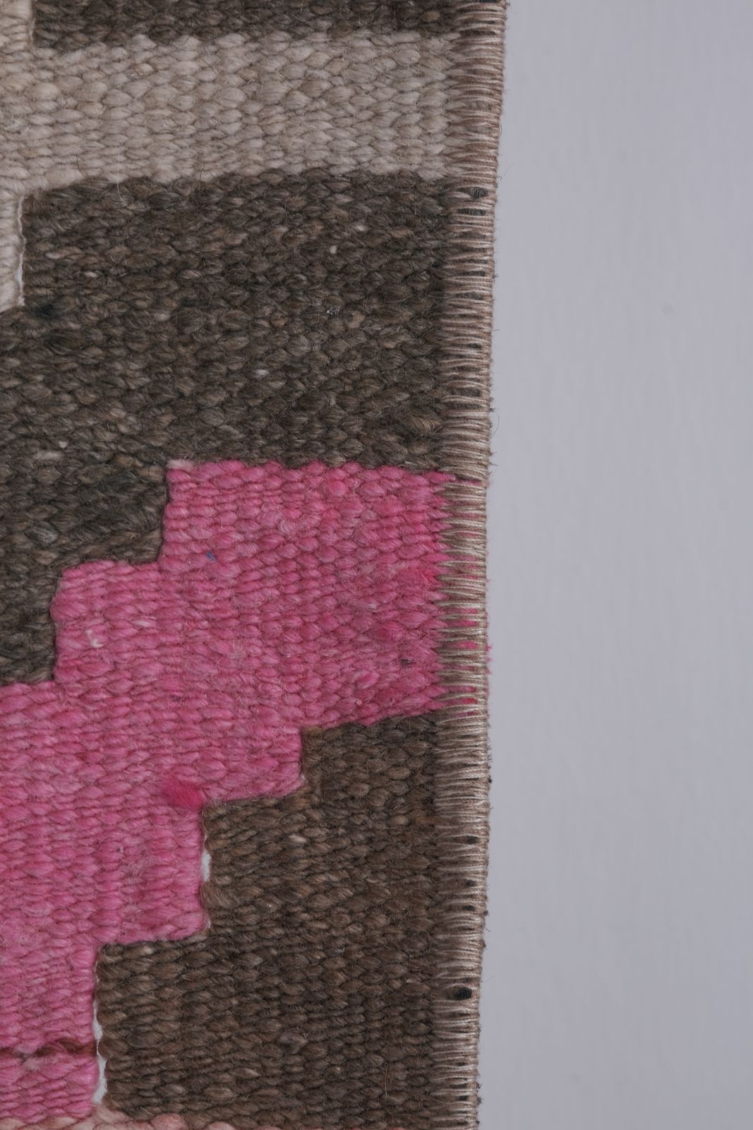 photo furniture Vintage Turkish Kilim Runner Hand Woven Wool Long Runner 2'5'' X 20'8''