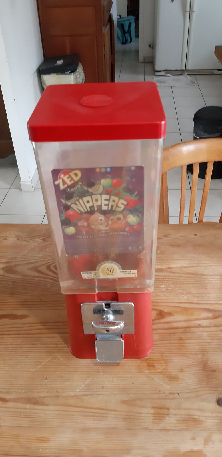 241.8 Brabo Candy Or Peanut Dispenser, photo