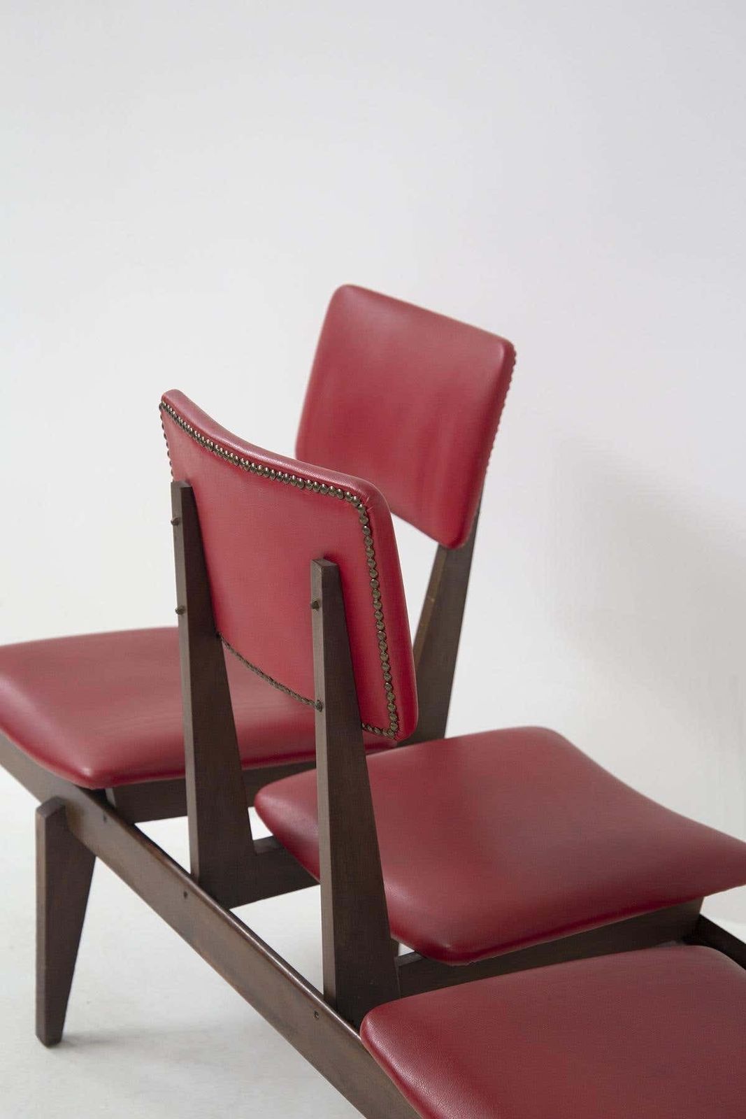 photo furniture Italian Vintage Bench With Red Leather Seats, 5 Seats
