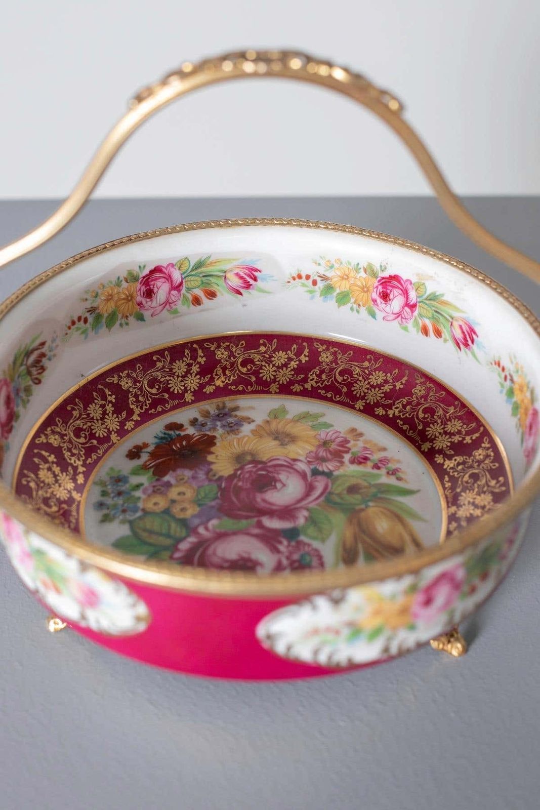 photo furniture Vintage Hand Painted Ceramic Centrepiece