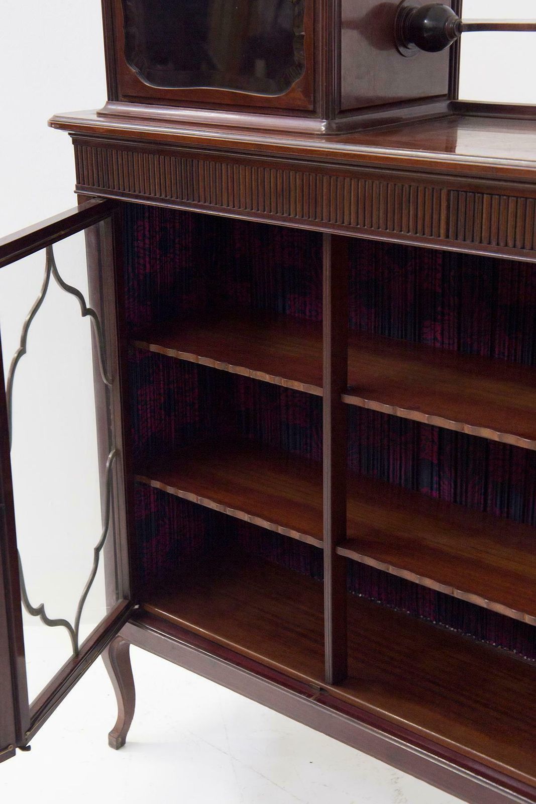 photo buy Rare Vintage Showcase From A House Used For Furhery