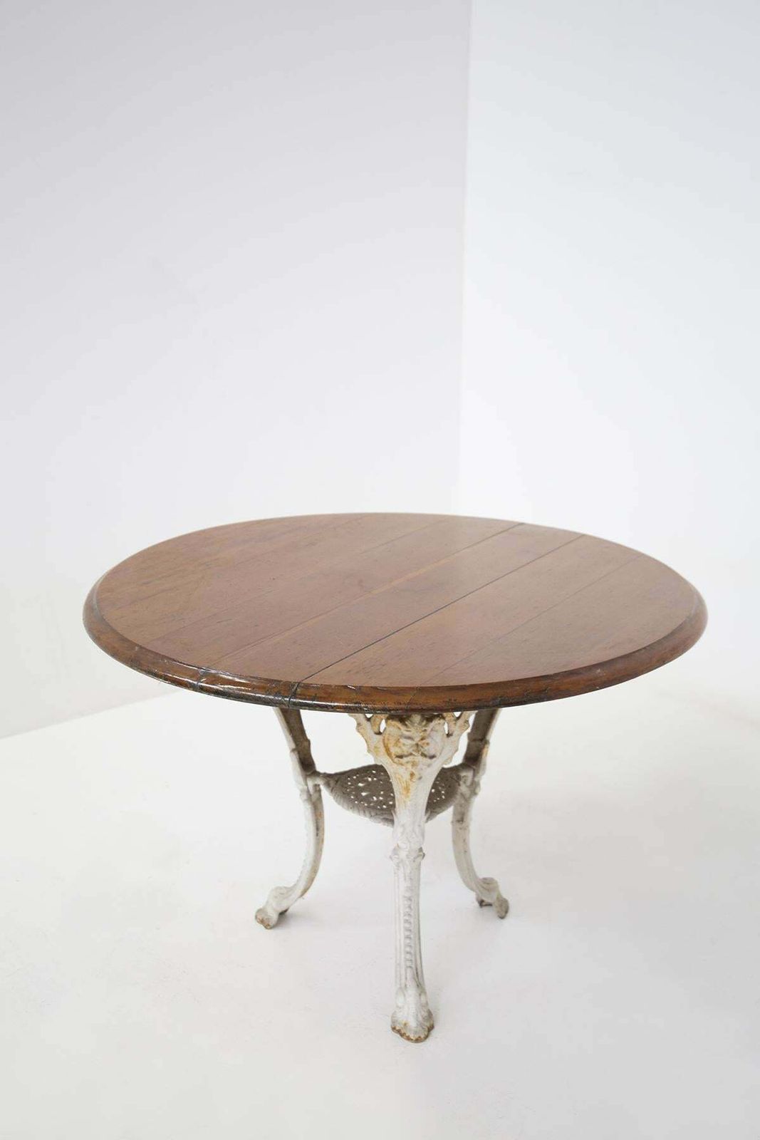 Cast Iron English Table Victorian In White And Wood photo for sale