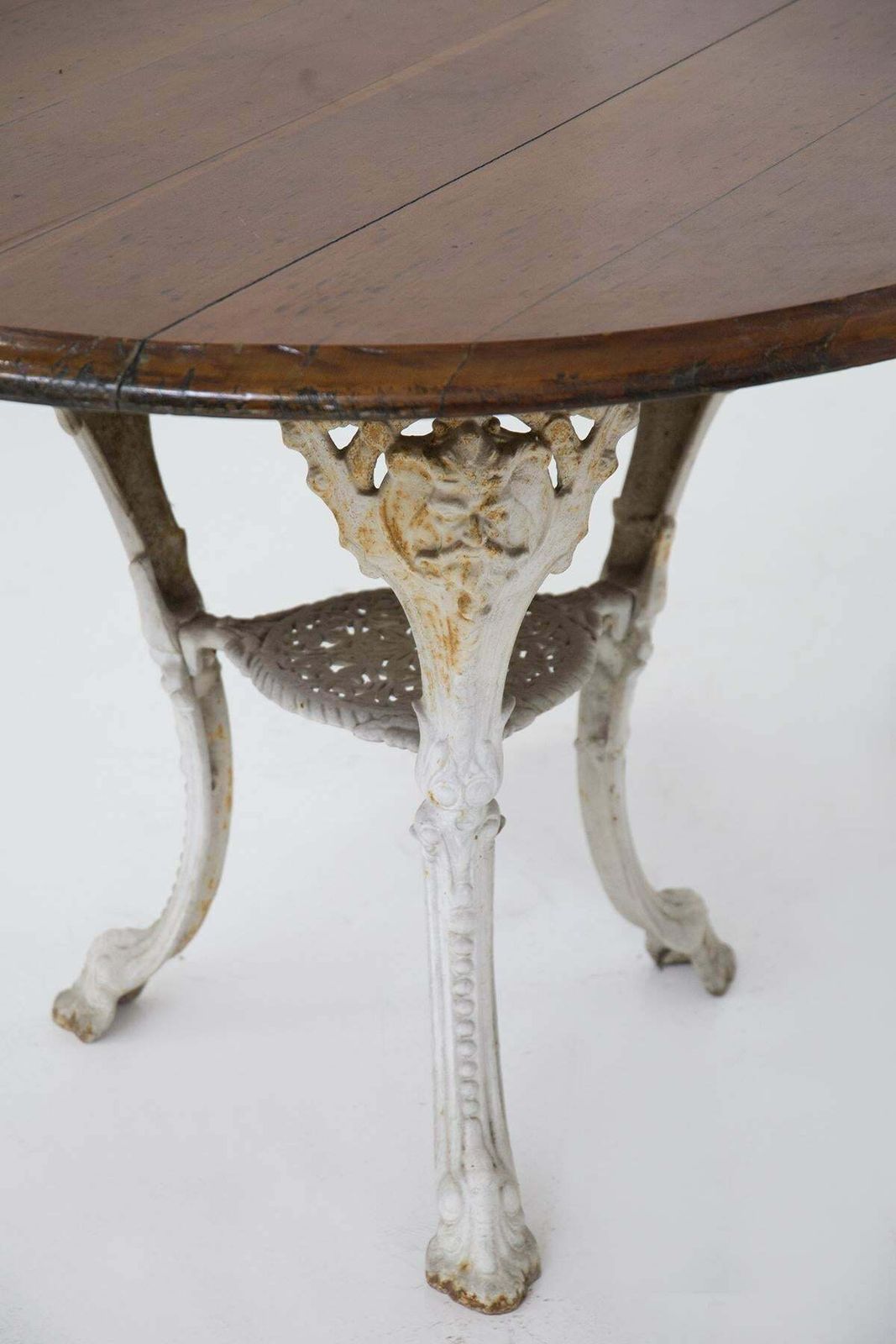 Cast Iron English Table Victorian In White And Wood photo Garden Furniture
