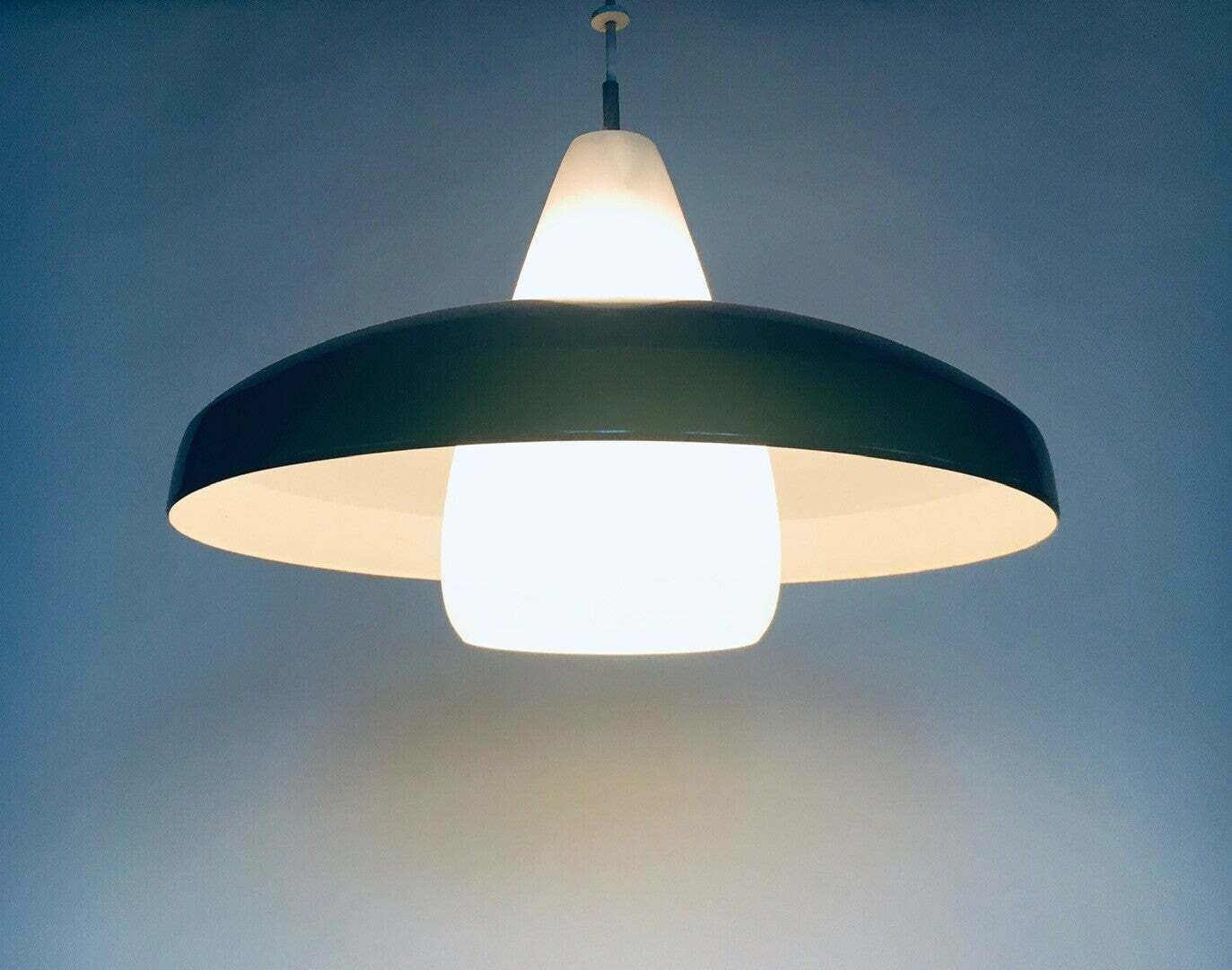 Mid Century Modern Hanglamp, Nederlands Design Door Philips, Ca. Jaren 1950 photo buy