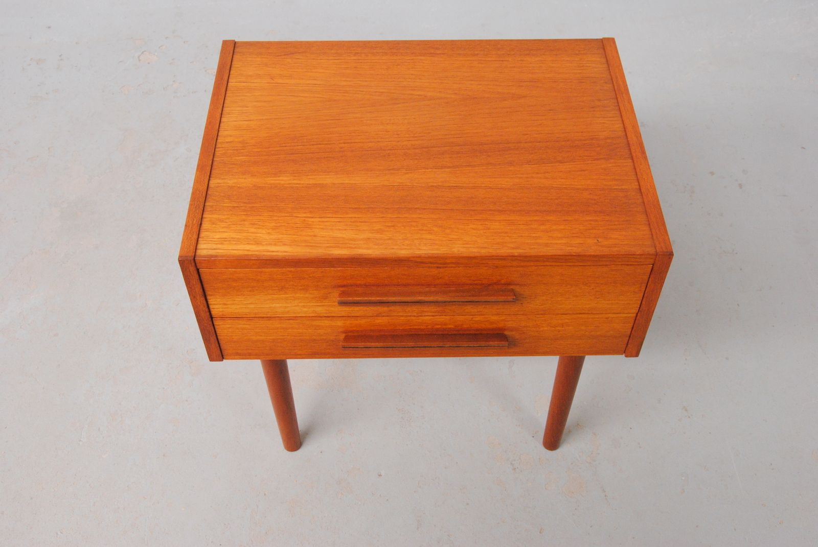 Fully Restored Danish Teak Chest Of Drawers   Bedside Table 1960's photo for sale