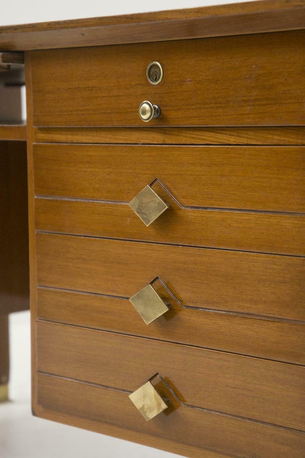 Italian Vintage Desk In Walnut Wood, Brass And Glass photo vinterior