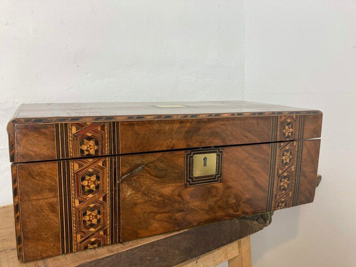 Beautiful Antique Victorian 19th Century 1800’s Writing Slope Chest Box Marquetry Walnut Stunning photo furniture