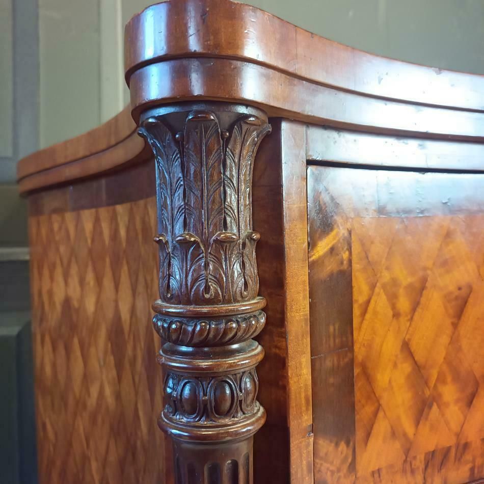 A Late 19th Century Serpentine Satinwood Commode photo 17325.0