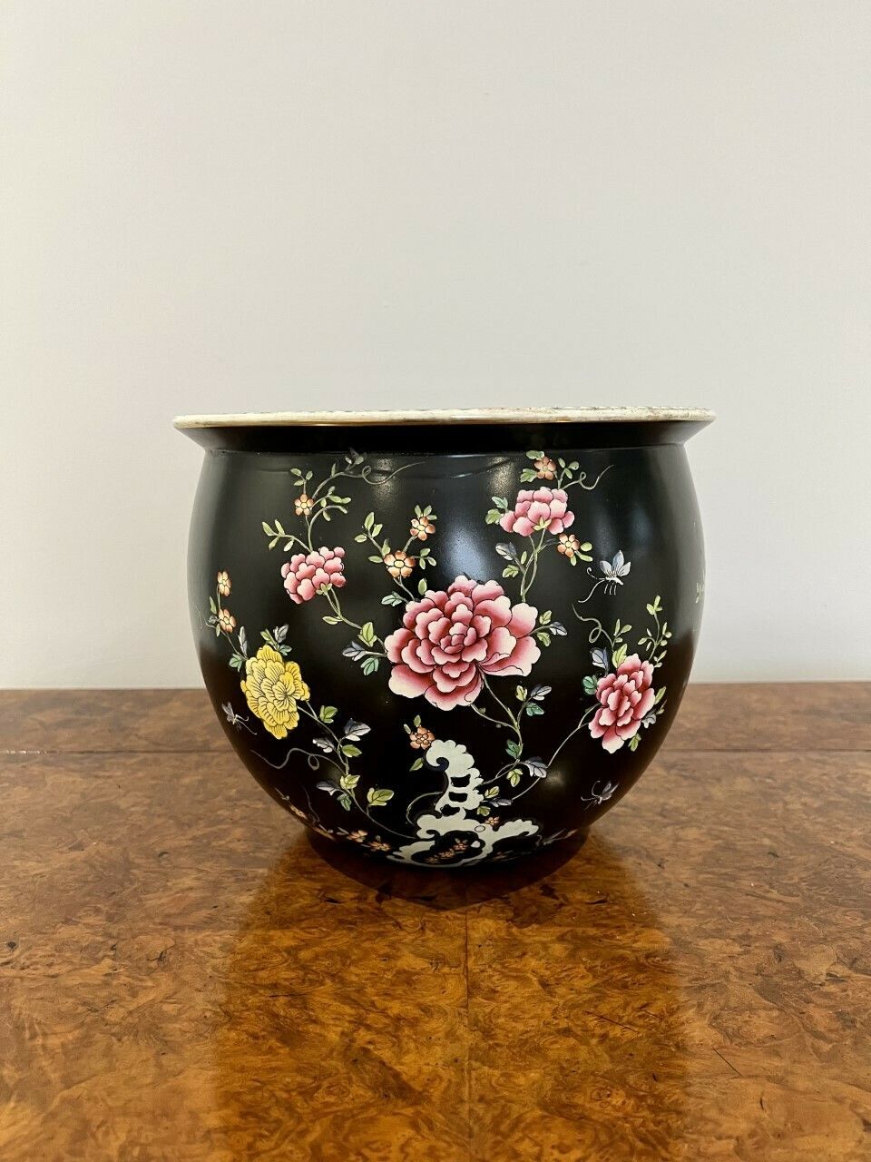 Stunning Antique Quality Jardiniere