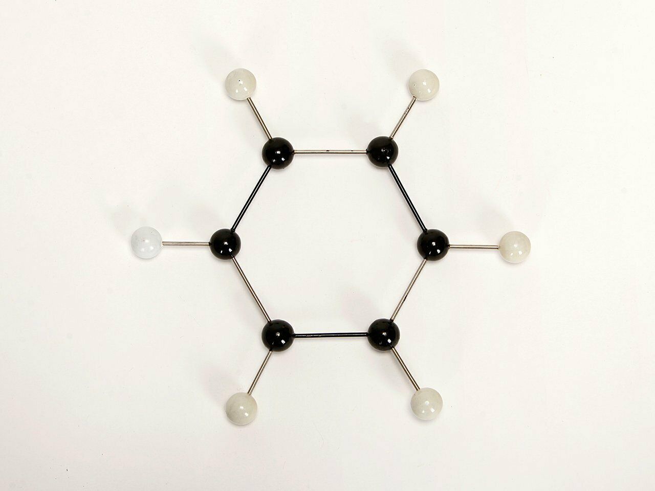 Vintage Molecular Structures, 1950s, Set Of 7 photo vinterior