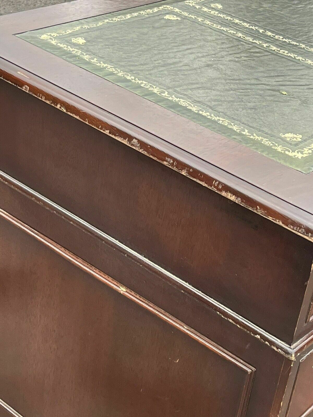 Pedestal Desk In Flame Veneer Mahogany With Green Leather Top. photo vintage