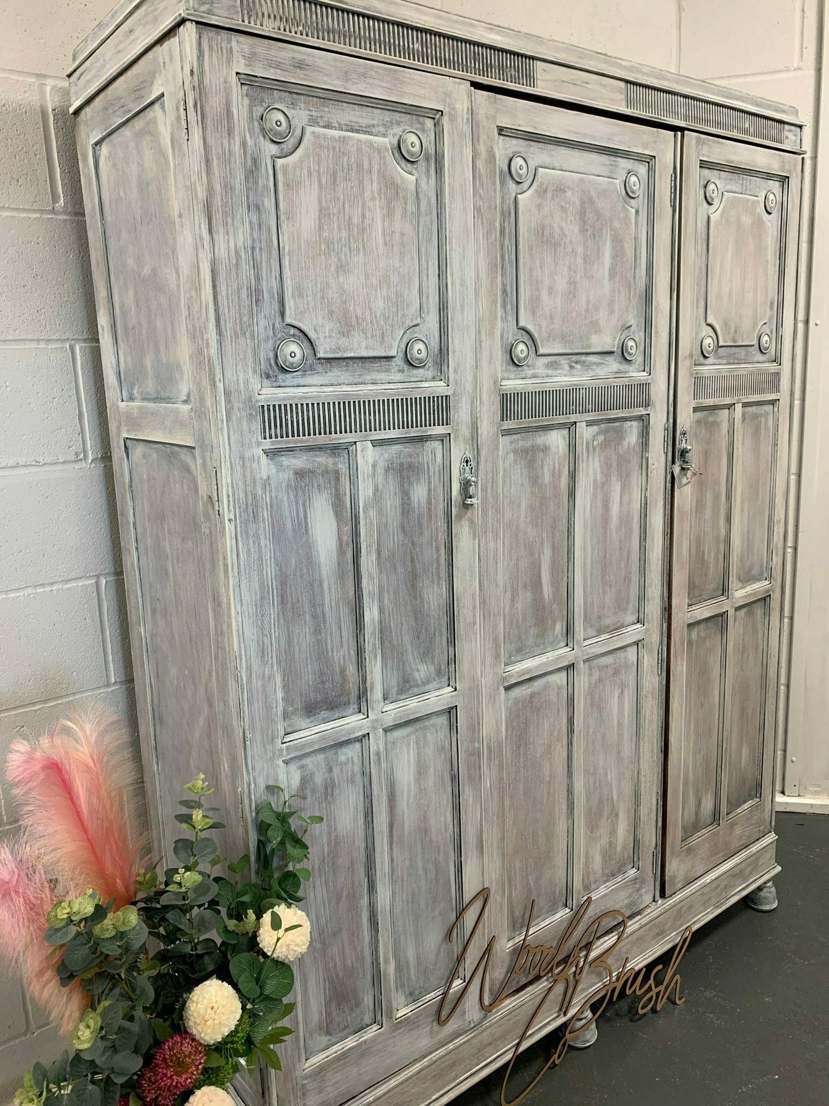 Custom Painted Stunning Linenfold Old Charm Vintage Antique Triple Wardrobe photo furniture