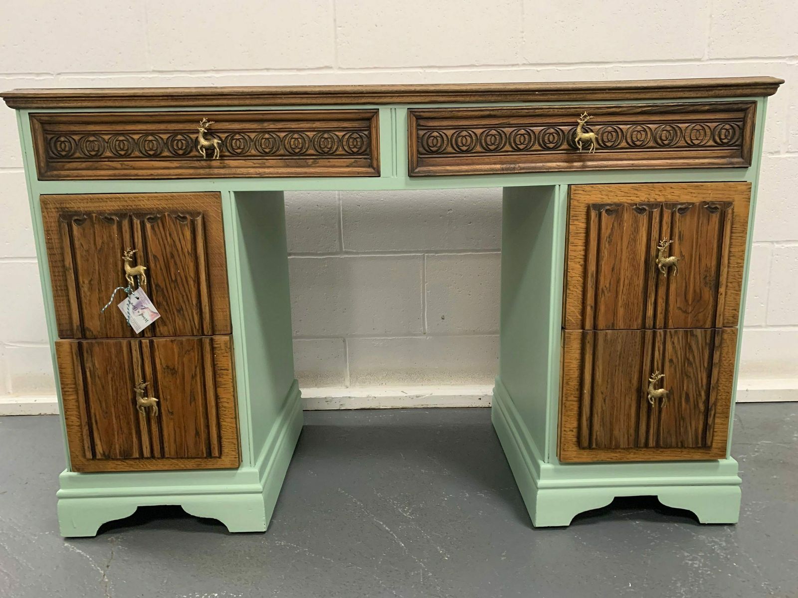 Vintage Dressing Table Painted Bespoke Old Charm Linenfold Stag Minstrel Handles Stencilled