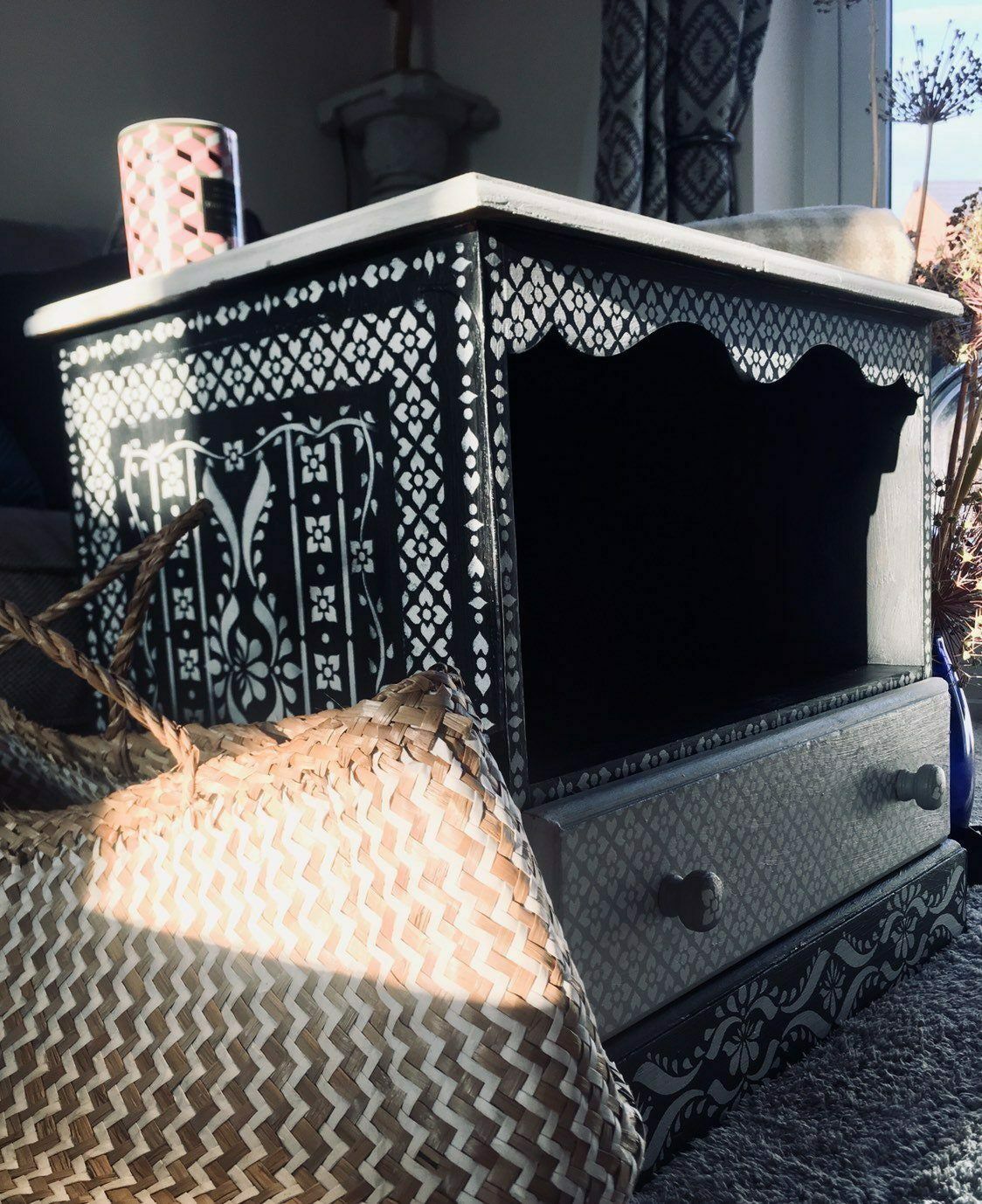 Wooden Hand Painted Tv Unit Indian Bone Inlay Black White photo 165.0