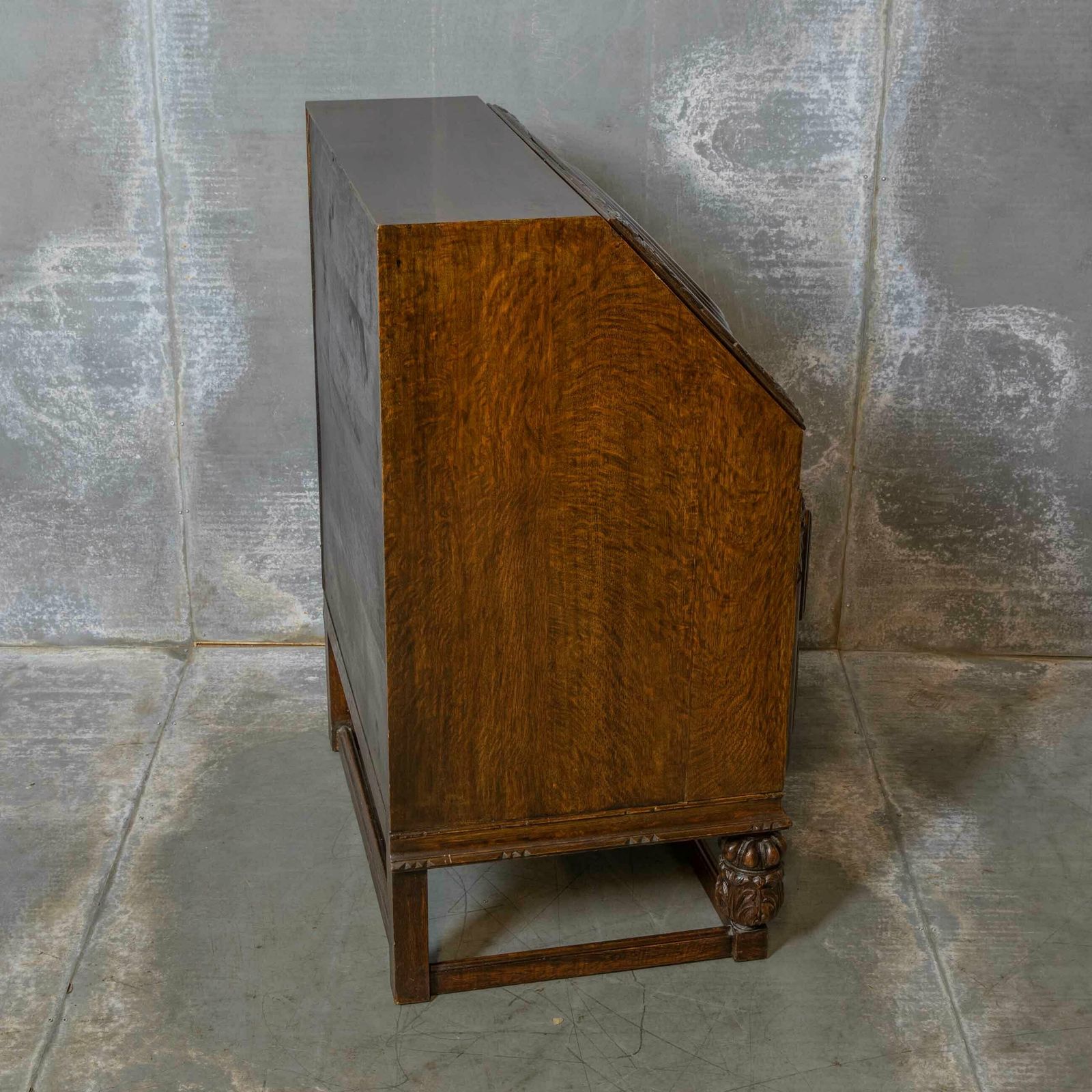 Early 20th Century Oak Writing Bureau photo vinterior