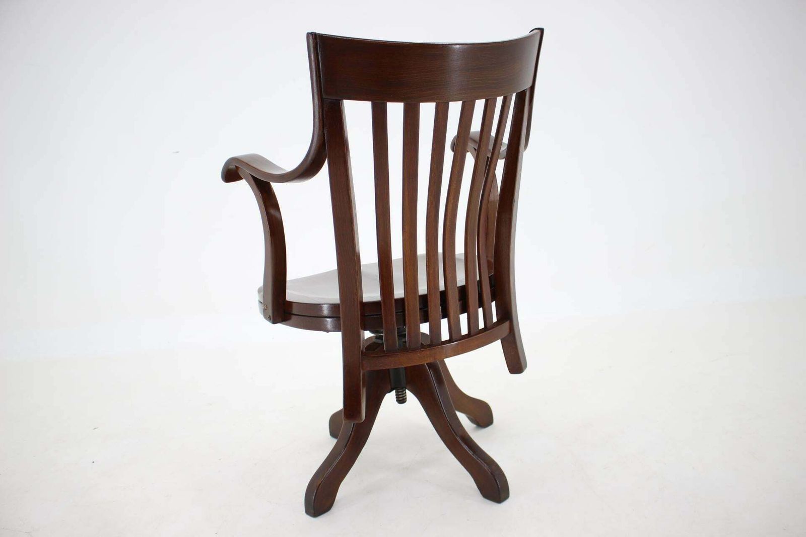 1930s Adolf Loos Office Chair Model 669 For Cafe Capua By Thonet photo vintage