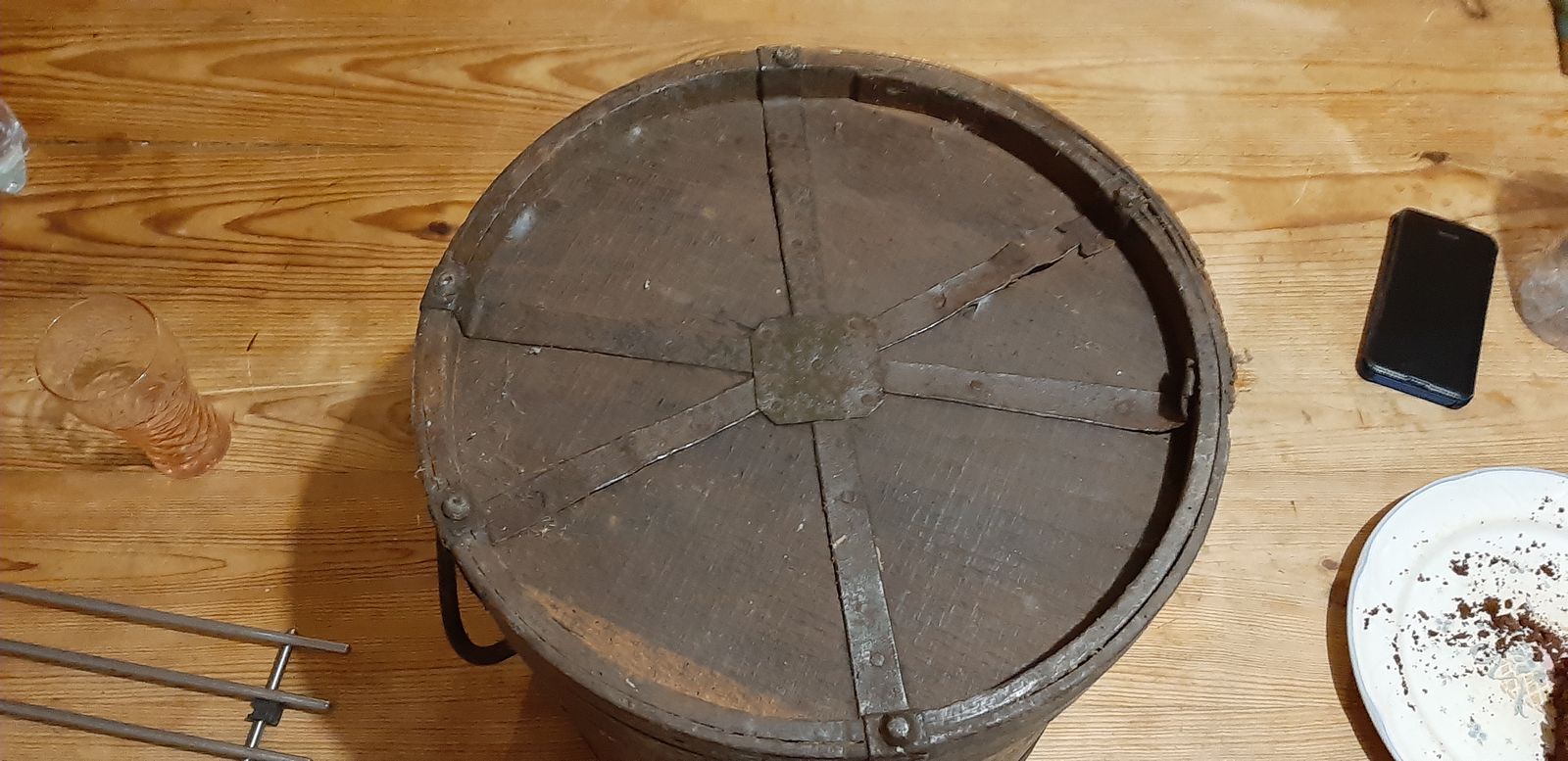Home Decor Old 20th Century Utensil Measuring Grain Double Decalitre In Wood And Wrought Iron photo