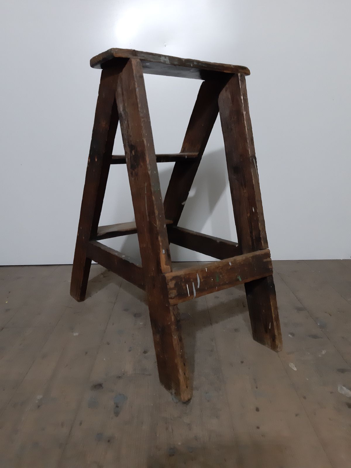 Victorian Pine Step Ladders In Solid Useable Condition photo vinterior