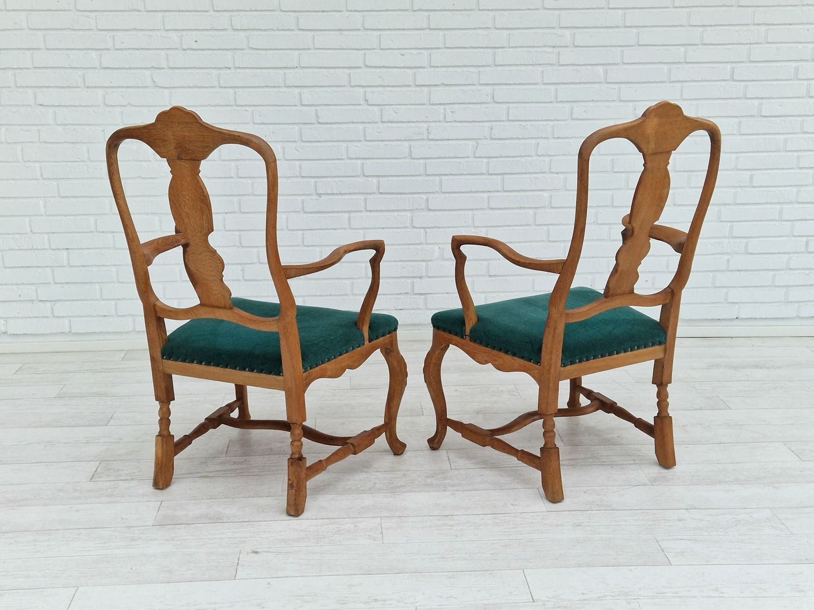 photo for sale Ca. Jaren 1960, Deens Design, Paar Fauteuils, Eikenhout, Zeer Goede Staat.