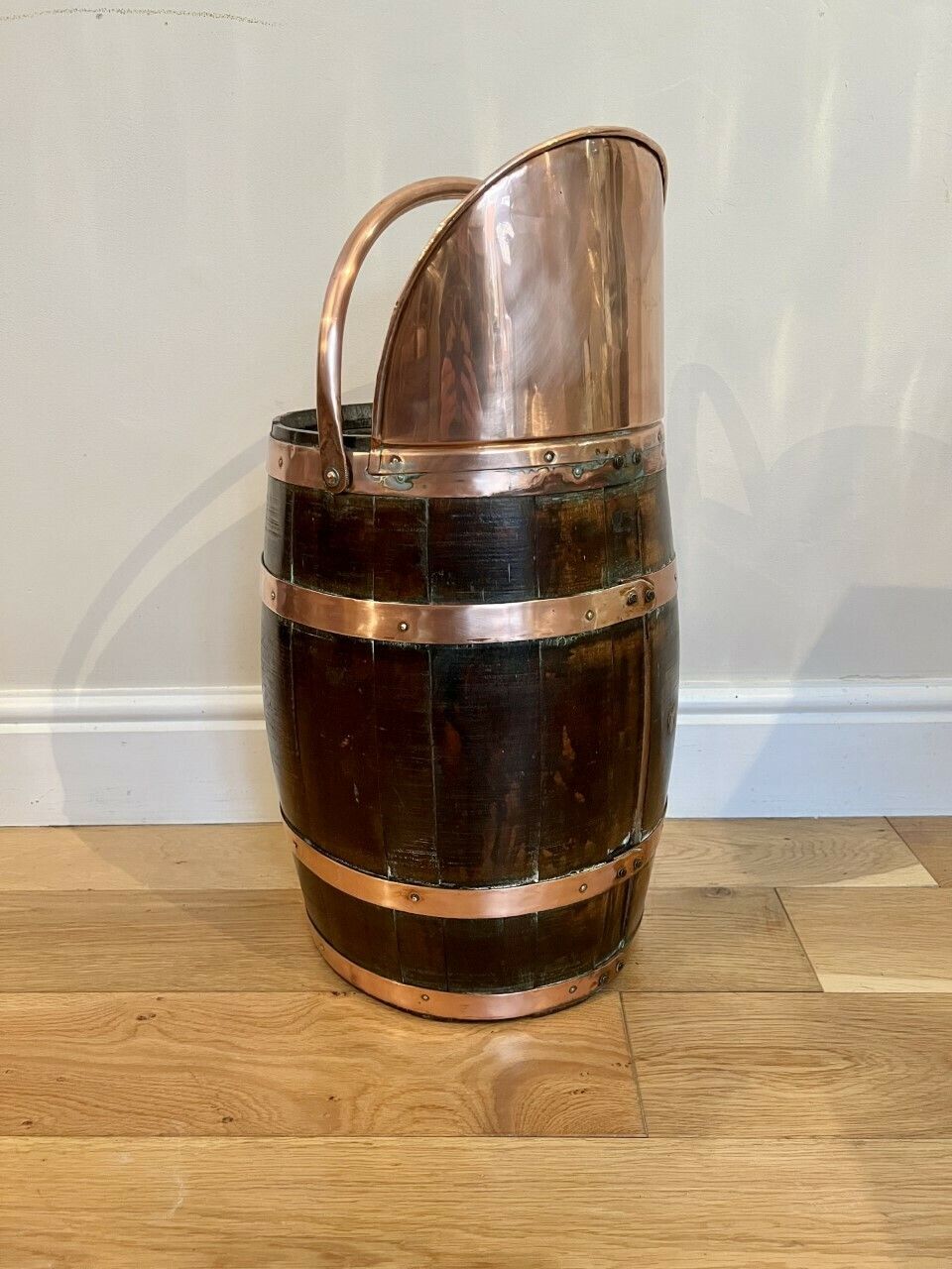 Unusual Edwardian Quality Oak Copper Bounded Coal Bucket photo 365.0